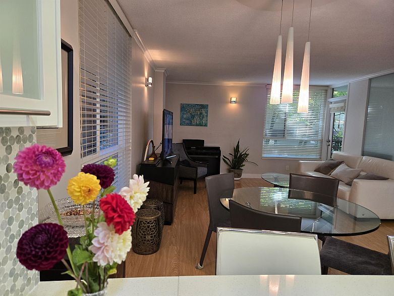 311 3905 Springtree Drive