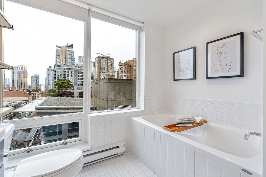 1003 1055 Homer Street