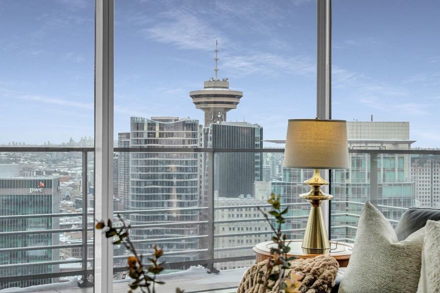 3503 1011 W Cordova Street