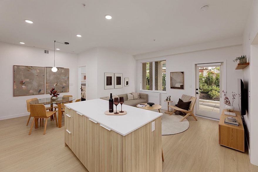 308 2450 Garden Drive