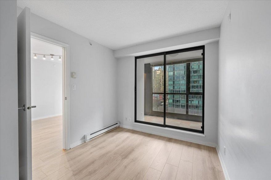 901 1331 Alberni Street