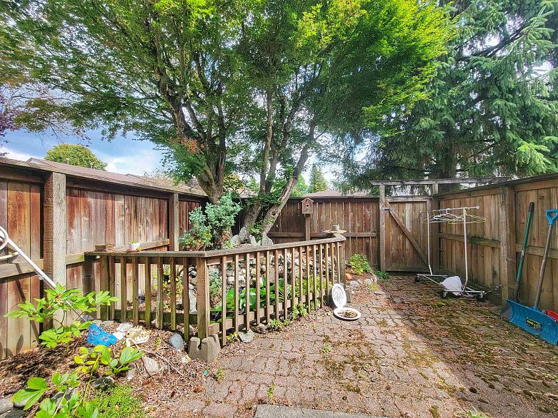 6878 Arlington Street