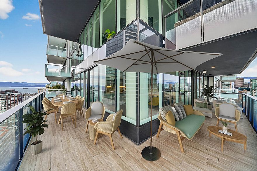 2403 1335 Howe Street