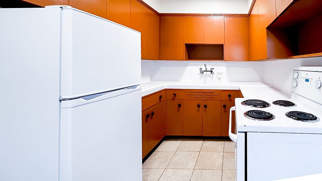 209 1925 NELSONSTREET, Vancouver BC V6G 1K9