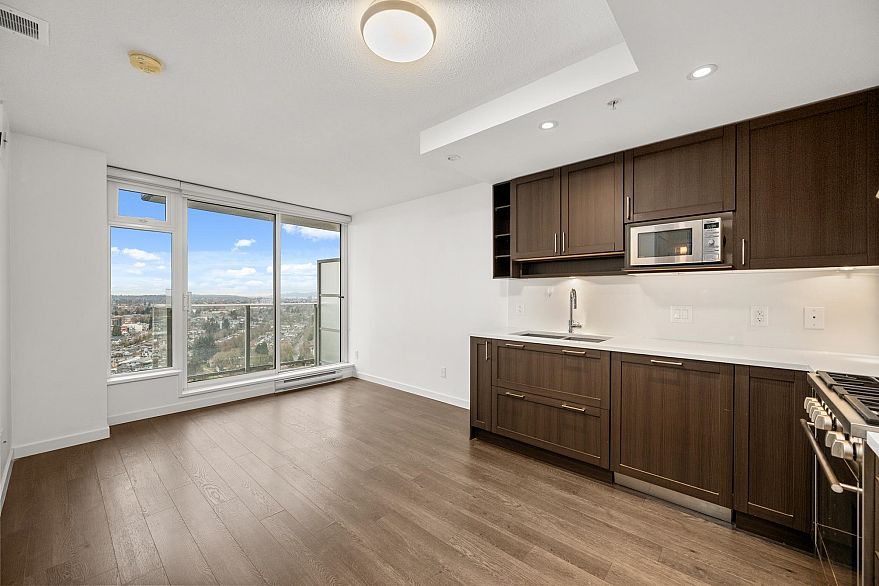 2810 5665 Boundary Road