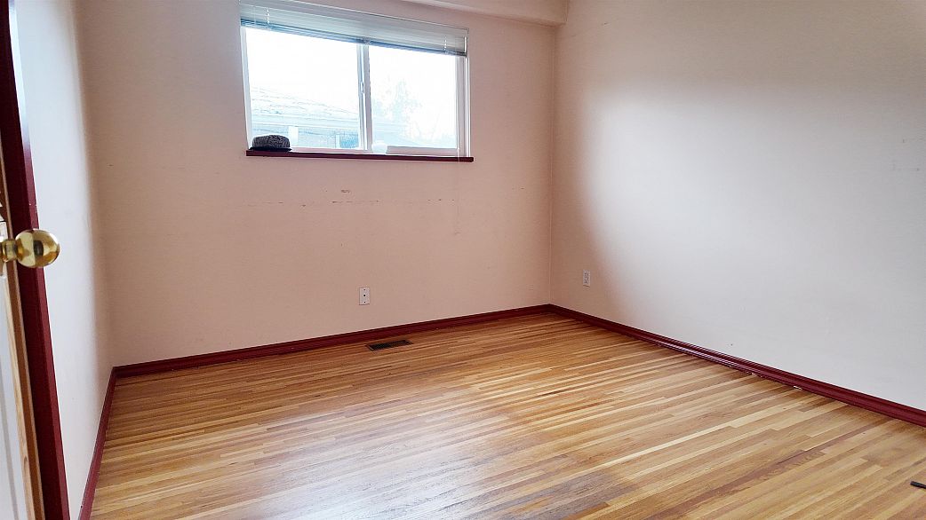 5872 Culloden Street