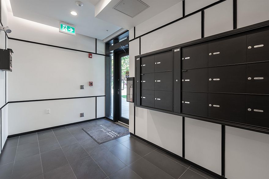 304 3590 W 39th Avenue