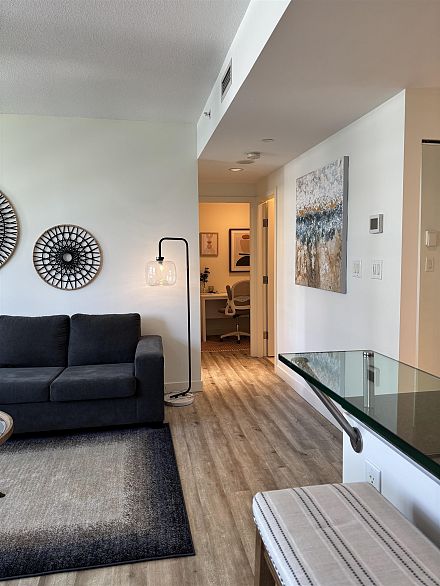 906 638 BEACH AVENUE, Vancouver BC V6Z 3A9