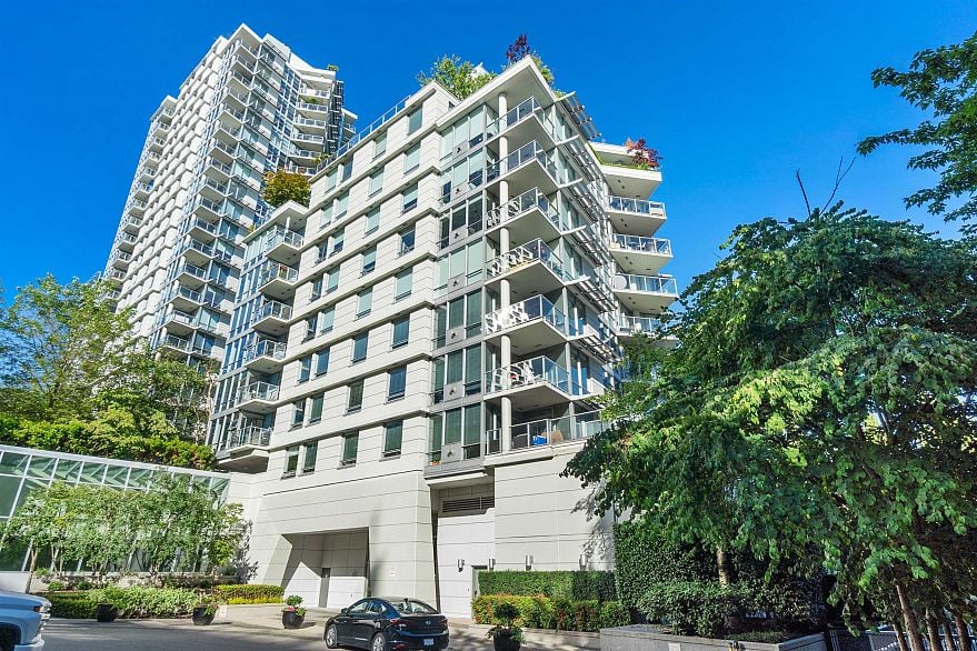 906 638 BEACH AVENUE, Vancouver BC V6Z 3A9