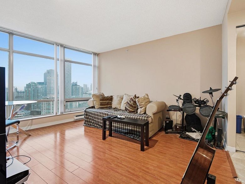 2101 1200 Alberni Street