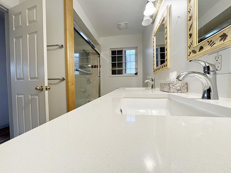 5872 Culloden Street