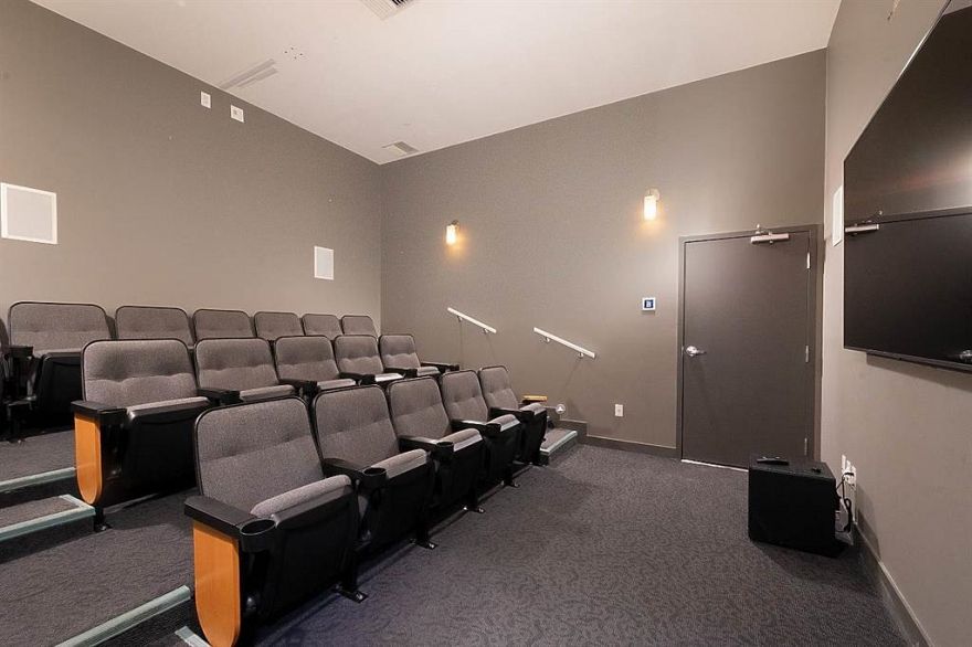 906 638 BEACH AVENUE, Vancouver BC V6Z 3A9