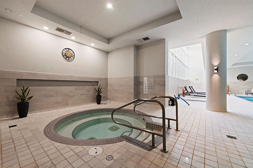 906 638 BEACH AVENUE, Vancouver BC V6Z 3A9