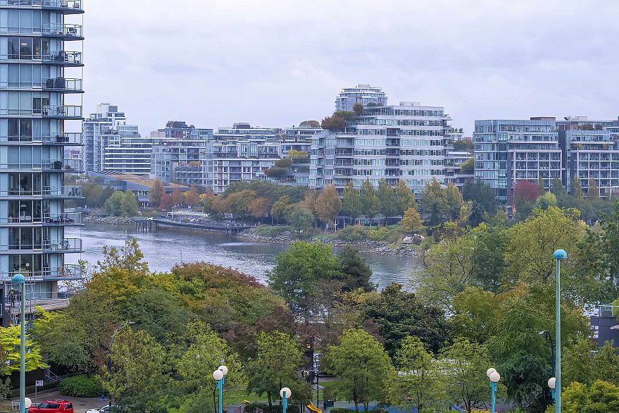 785 87 Nelson Street