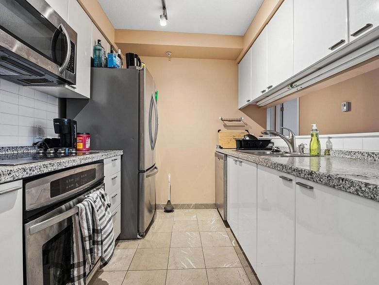 2101 1200 Alberni Street