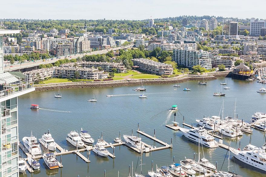 2907 193 Aquarius Mews