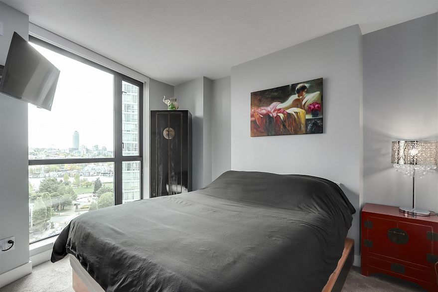 1102 501 Pacific Street