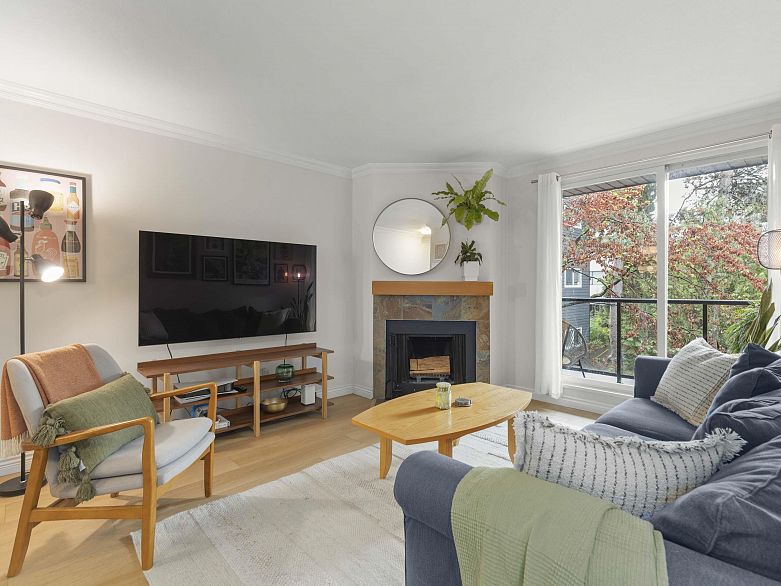 302 1550 Barclay Street