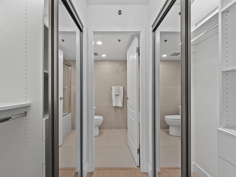 602 1177 Pacific Boulevard