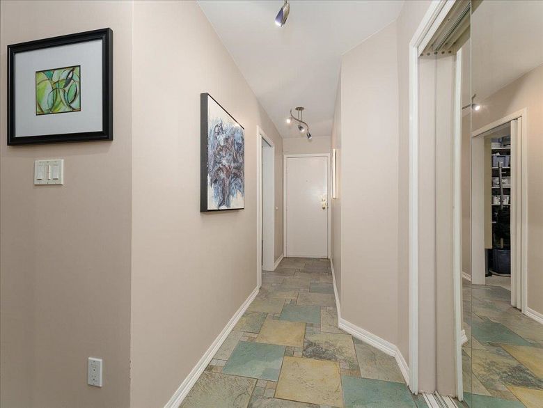 304 1274 Barclay Street