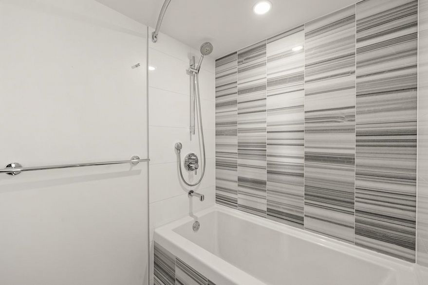 502 110 Switchmen Street