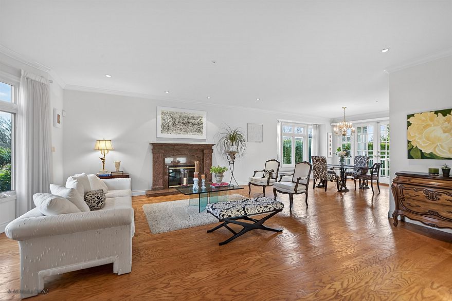 6787 Montgomery Street