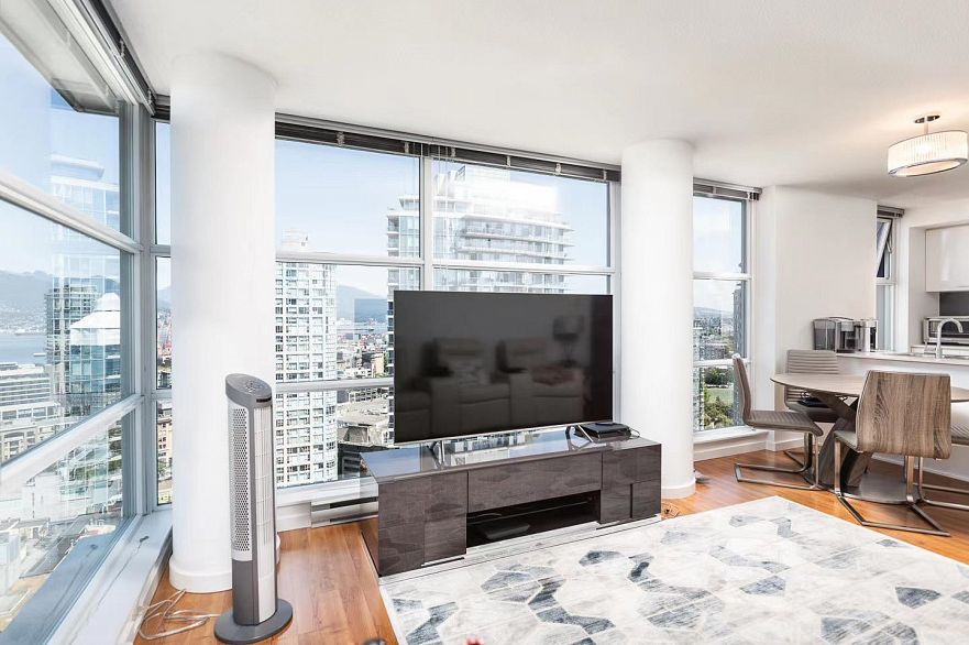 2706 602 Citadel Parade