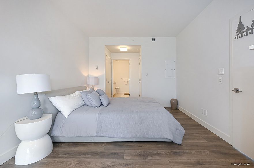 601 5699 Baillie Street