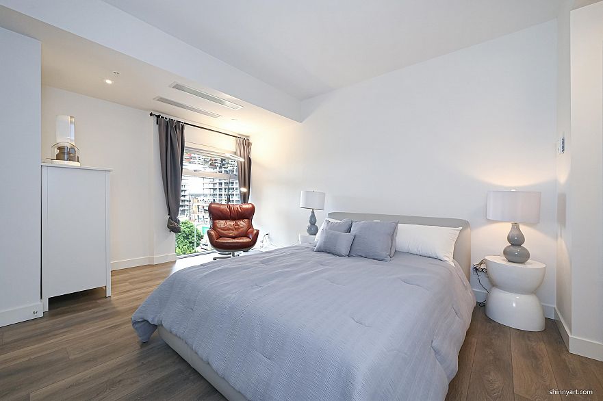 601 5699 Baillie Street