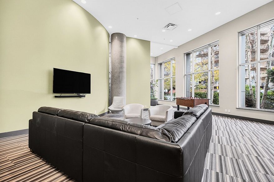 906 1050 Smithe Street