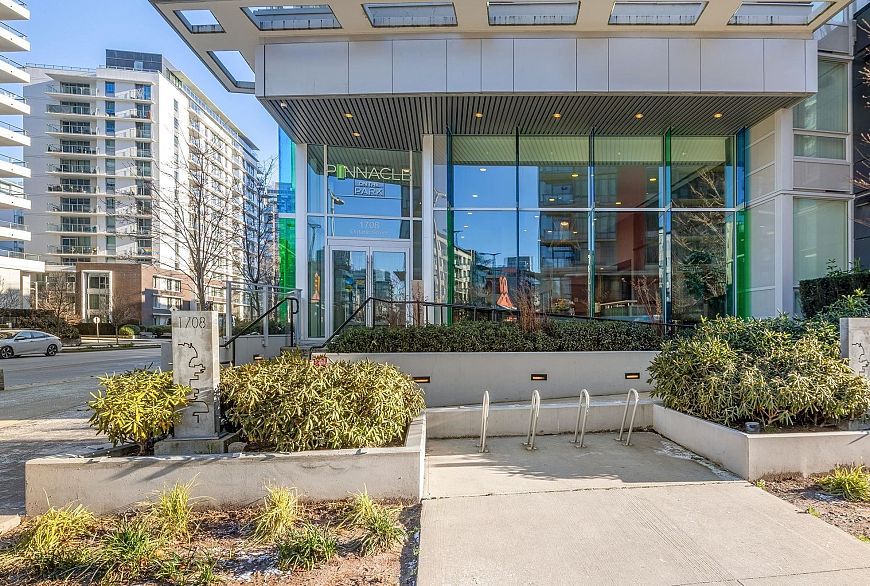 1506 1708 Ontario Street