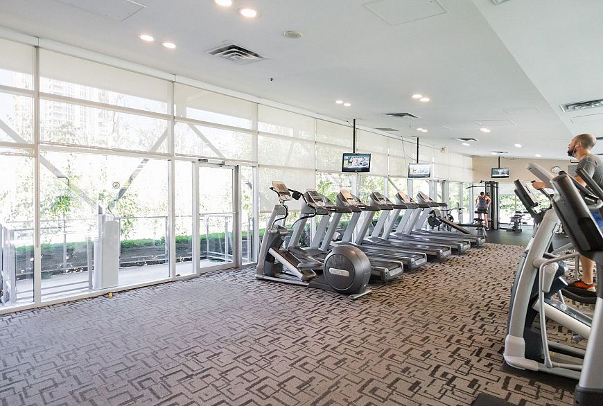 2201 1408 Strathmore Mews