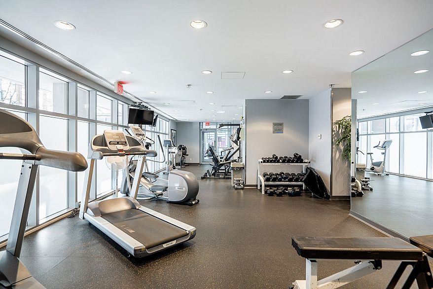 601 1001 Richards Street