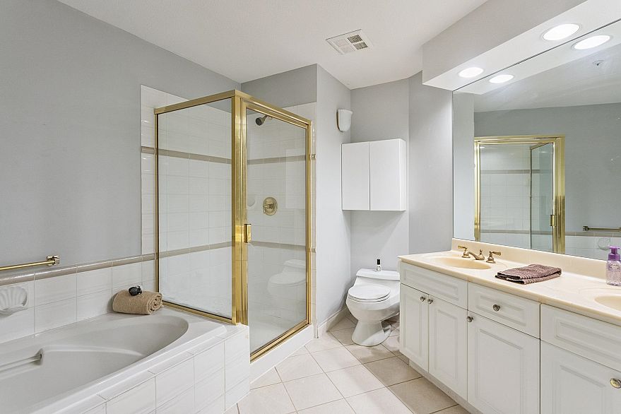 130 5835 Hampton Place