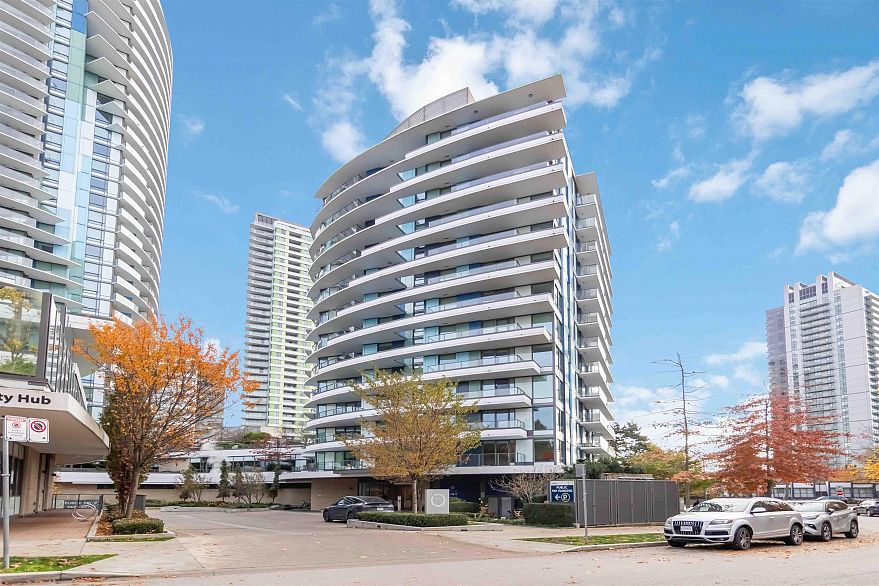 601 8238 Lord Street