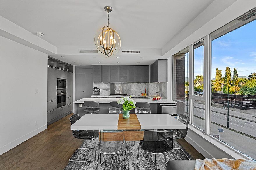 312 2118 W 15th Avenue