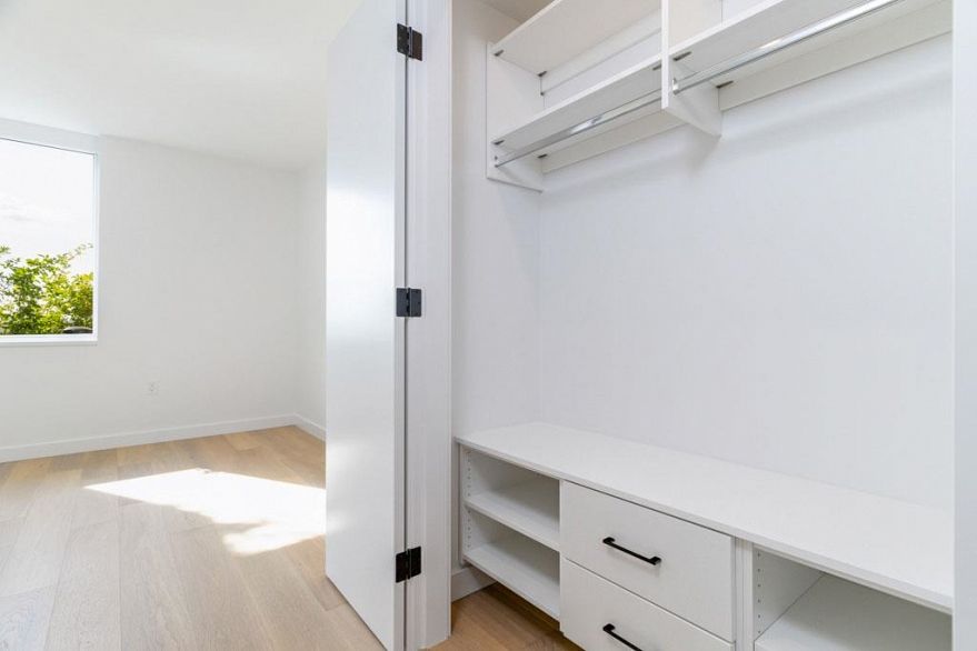 1702 1180 BROUGHTON STREET, Vancouver BC V6G 2B1