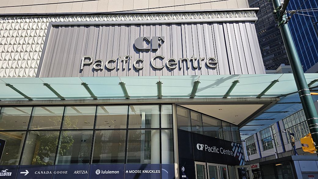 1202 999 Seymour Street