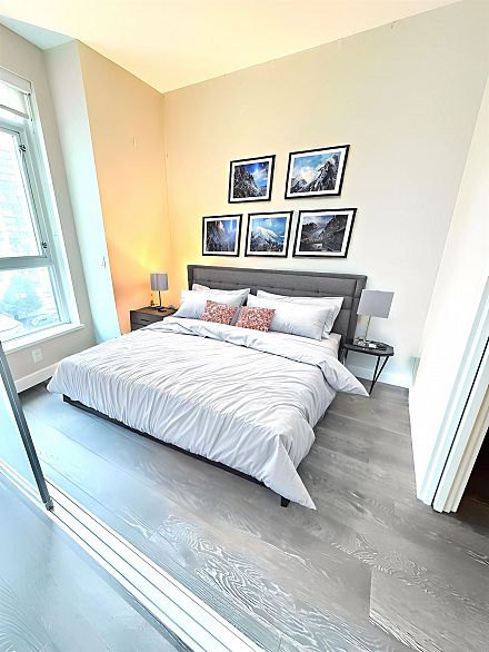 1103 1221 Bidwell Street