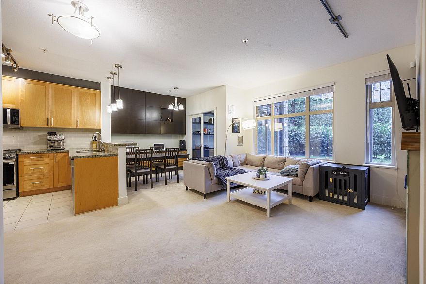 116 4885 Valley Drive