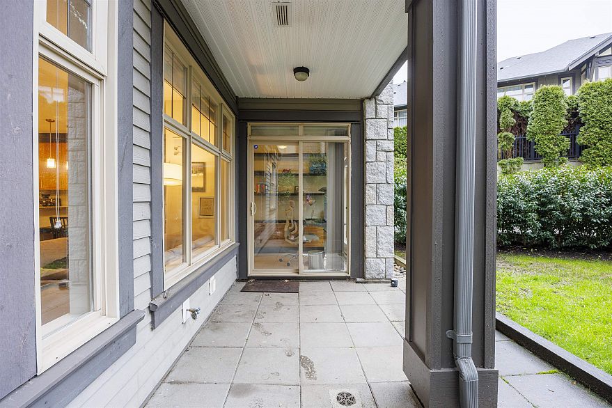 116 4885 Valley Drive