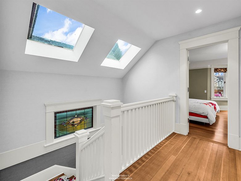 1747 Balaclava Street