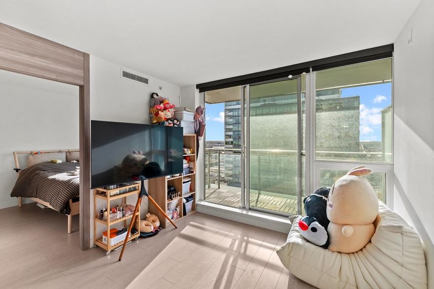 2003 455 SW Marine Drive