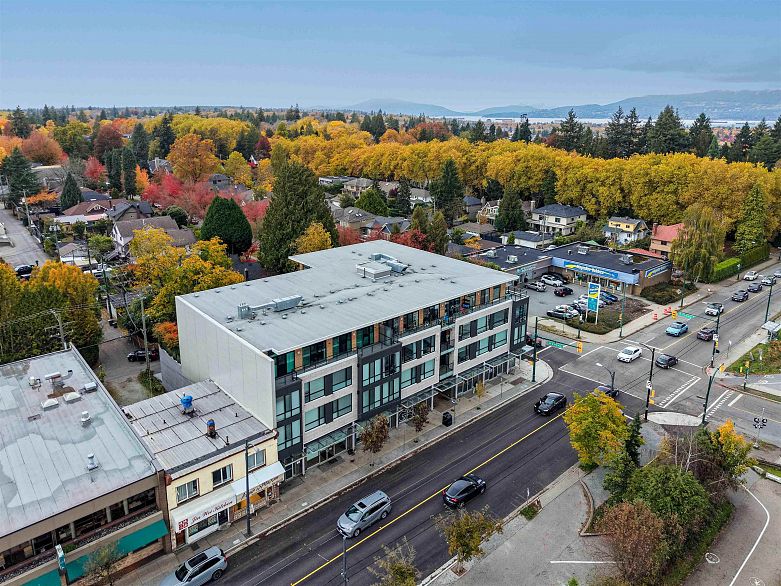 402 5325 West Boulevard