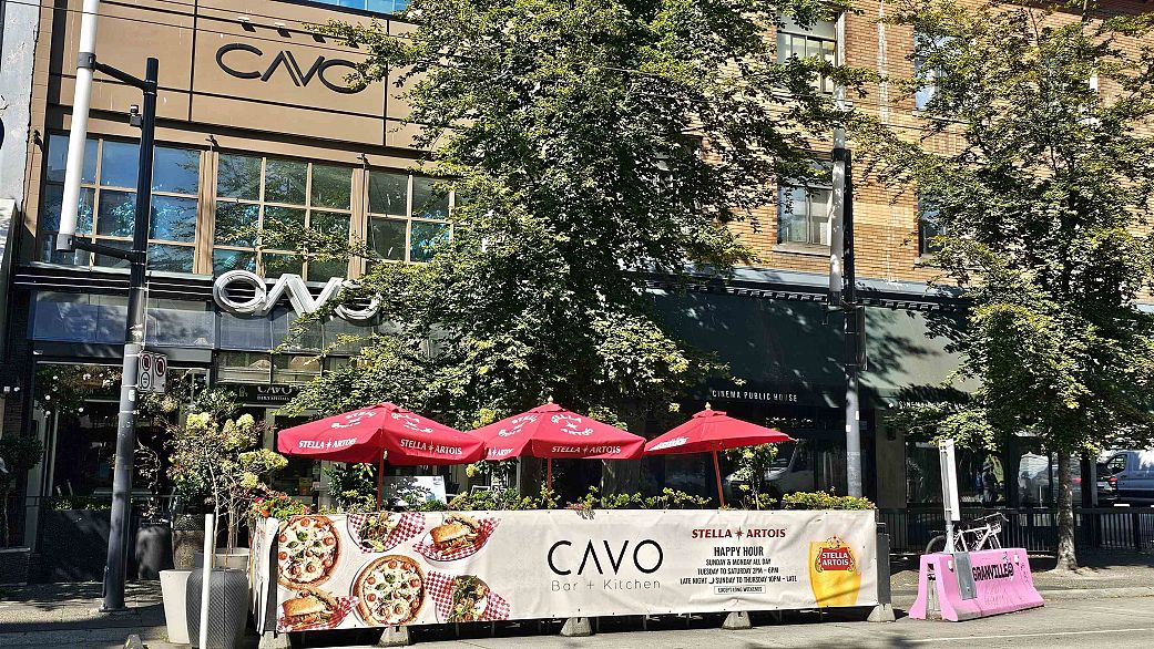 1202 999 Seymour Street