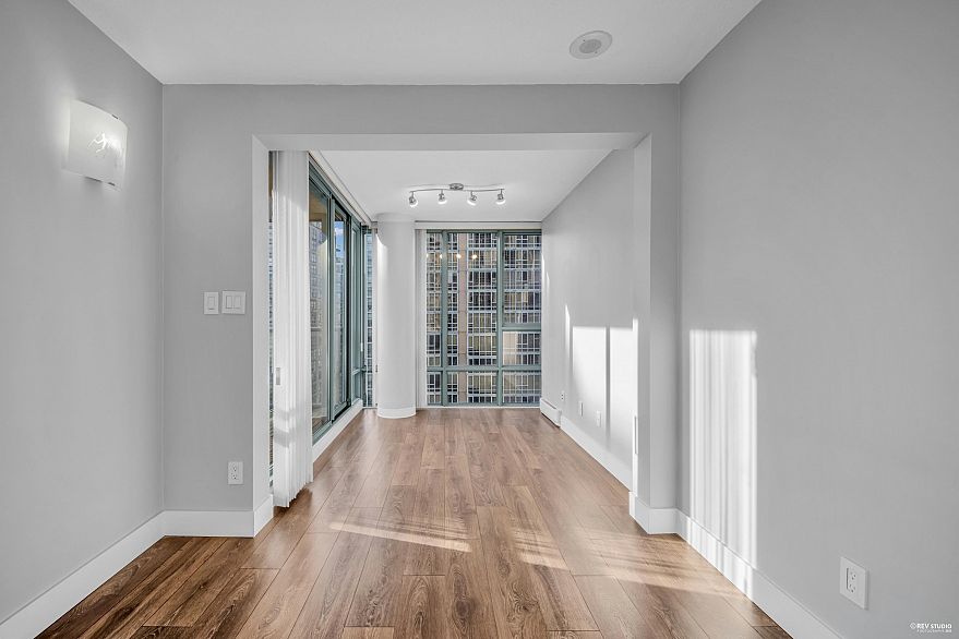 1802 930 Cambie Street