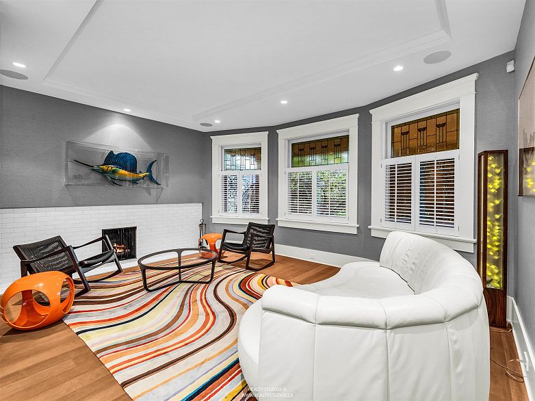 1747 Balaclava Street