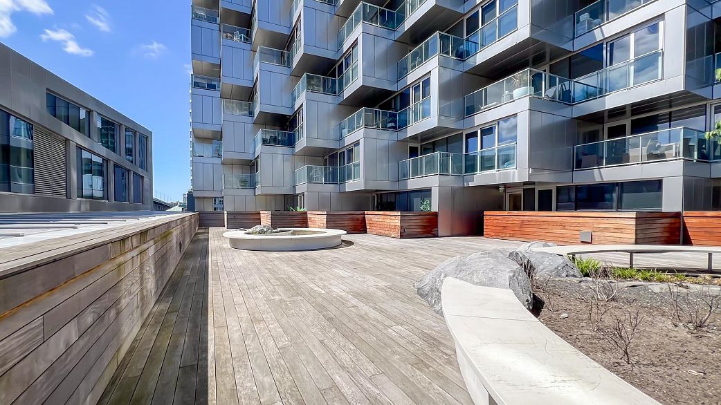 3007 1480 Howe Street