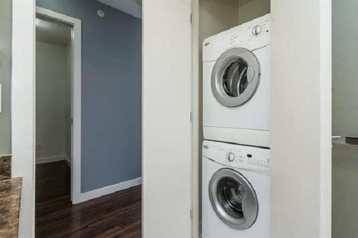 203 4818 Eldorado Mews