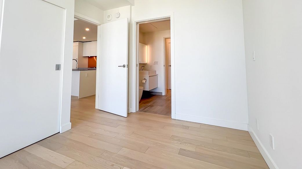 3007 1480 Howe Street